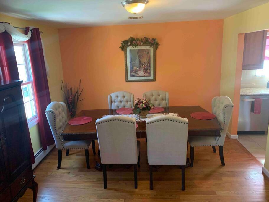 Family 3-Bedroom Home Elizabeth Kültér fotó